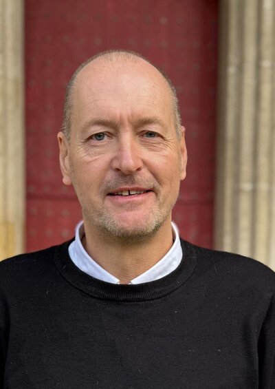 andrew-burgess